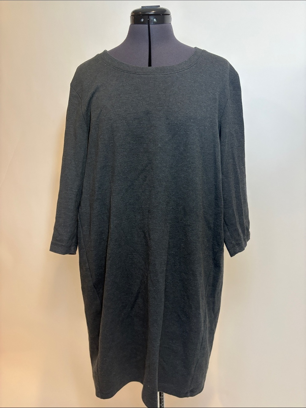 Women's Casual Crewneck Tunic Dress in Dark Charcoal